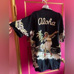 Vintage Aloha girl beaded Hawaiian shirt size small